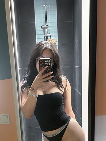 Full leaked Sudemwah private photo