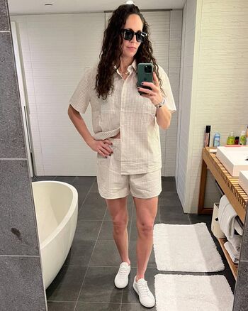 Full leaked Sue bird private photo