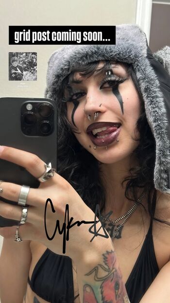 Full leaked Suedmza private onlyfans photo