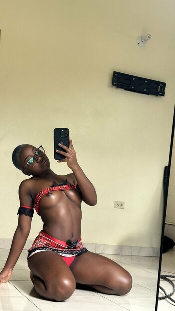 Full leaked Suga antz private onlyfans photo