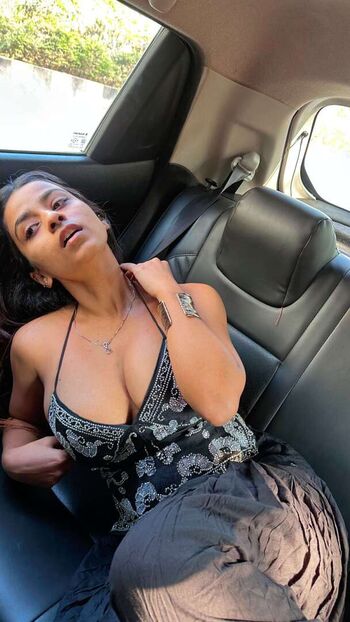 Full leaked Suhana khan private onlyfans photo