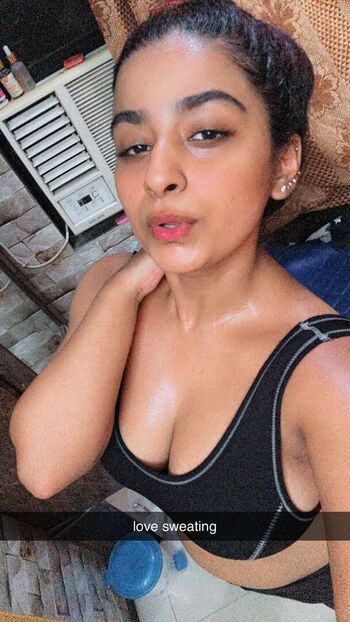 Full leaked Suhana khan private photo