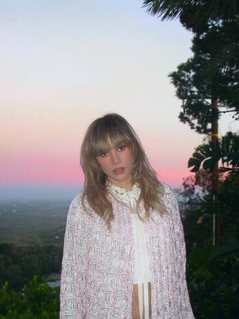 Full leaked Suki waterhouse private onlyfans photo