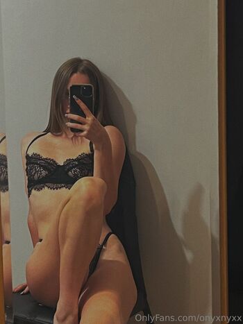 Full leaked Sultriidoll private photo