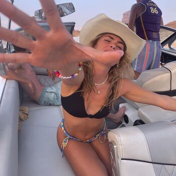 Full leaked Summer mckeen private onlyfans photo