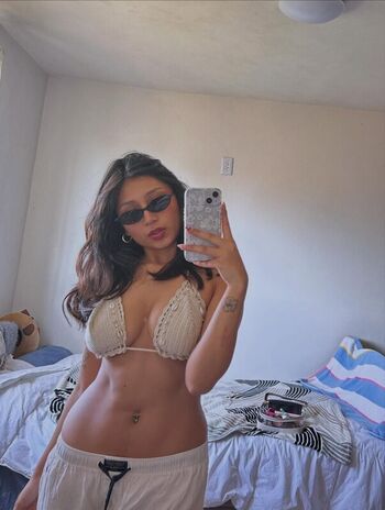 Full leaked Sun zuunl private photo
