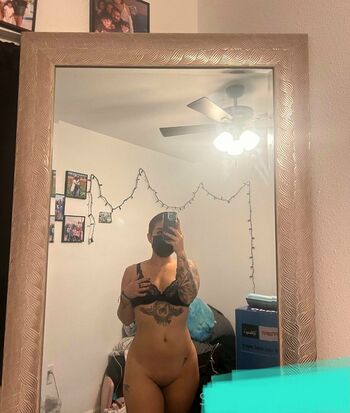 Full leaked Sunflowerr mik private photo