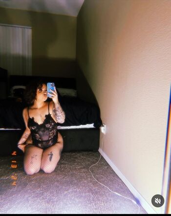 Full leaked Sunflowerr mik private photo