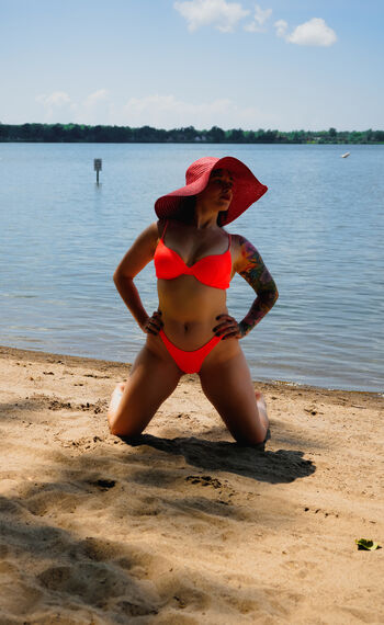 Full leaked Sunfyretv page private photo