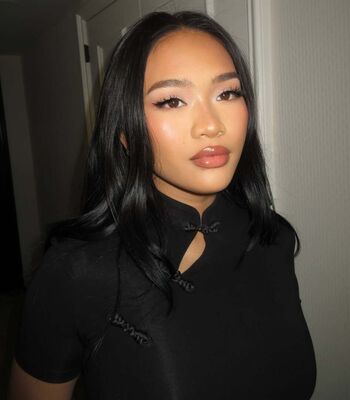 Full leaked Suni lee private photo