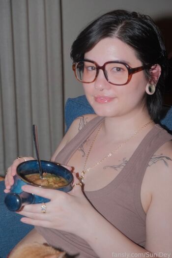 Full leaked Sunidey private photo