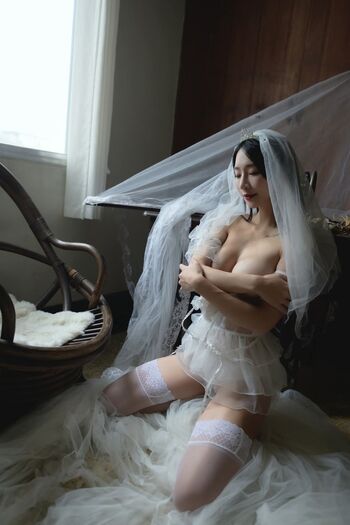 Full leaked Sunny lin private onlyfans photo