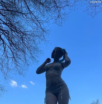 Full leaked Sunnygreen private photo
