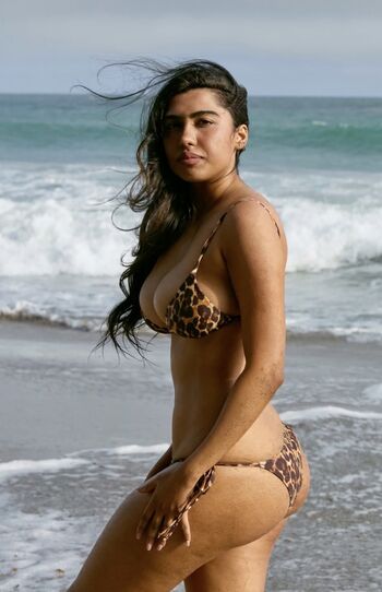 Full leaked Sunya siddiqui private photo