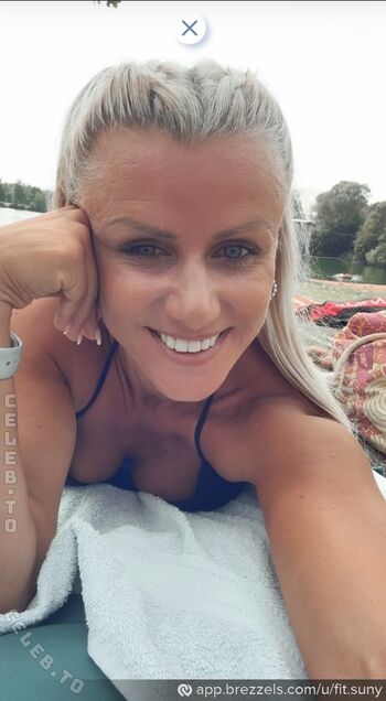 Full leaked Sunyyy private photo