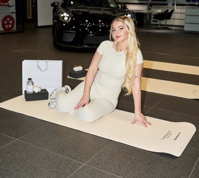 Full leaked Supercar layla private photo