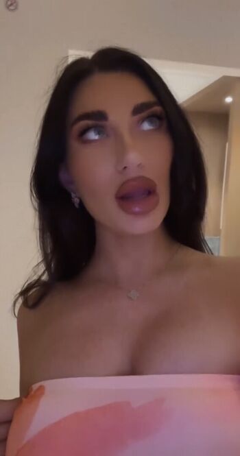 Full leaked Suppasamm private onlyfans photo