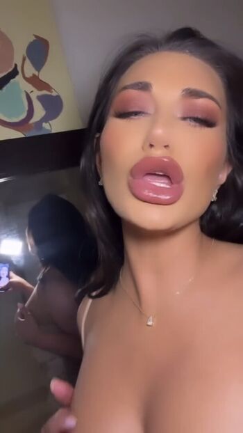 Full leaked Suppasamm private onlyfans photo