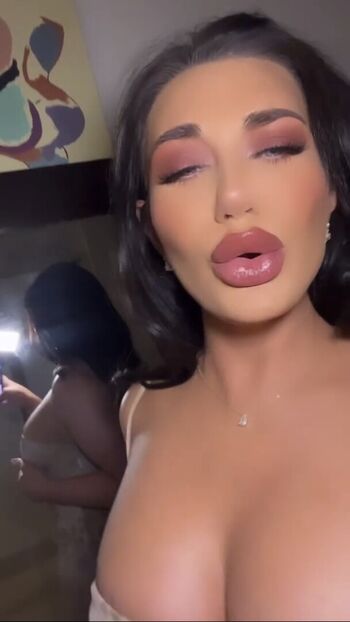 Full leaked Suppasamm private onlyfans photo