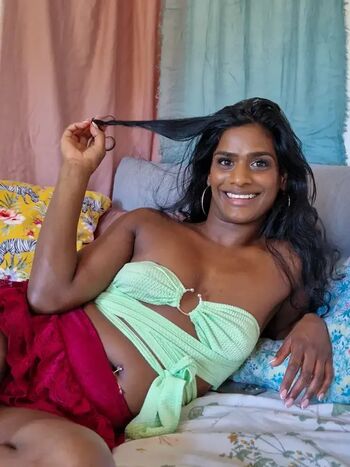 Full leaked Suraya ndia private photo