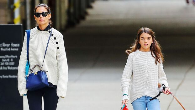 Full leaked Suri cruise private photo