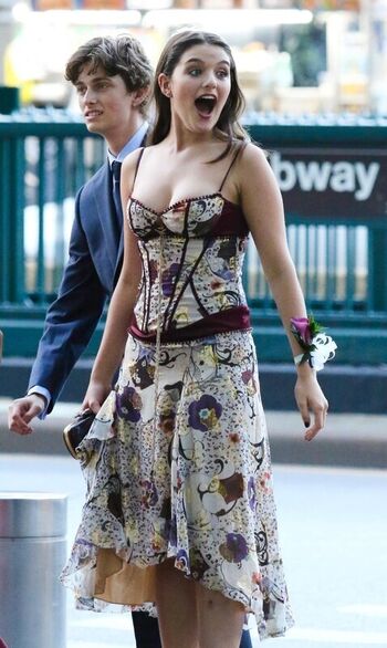 Full leaked Suri cruise private photo