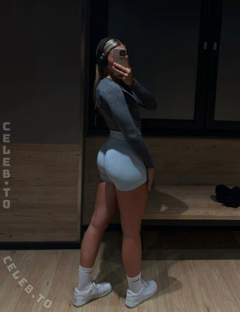 Full leaked Susikozik private photo