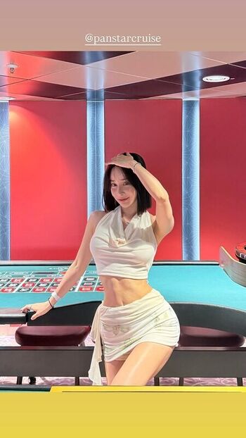 Full leaked Suyeon park private photo