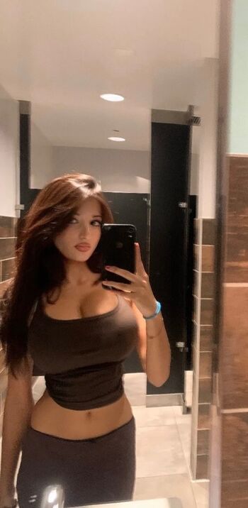 Full leaked Swmpgd private onlyfans photo