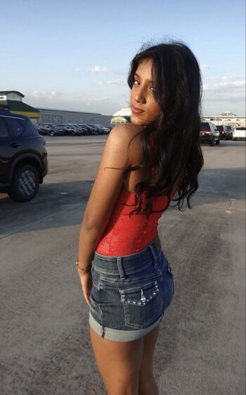 Full leaked Swatisajii private onlyfans photo