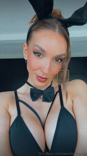 Full leaked Sweet bunny private photo