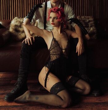 Full leaked Sweetdistortion private photo