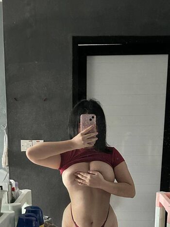 Full leaked Sweetidna private photo