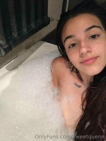 Full leaked Sweetquenn private photo