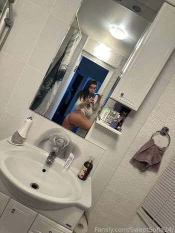 Full leaked Sweetsofia private photo