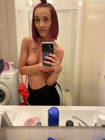 Full leaked Swing babe private photo