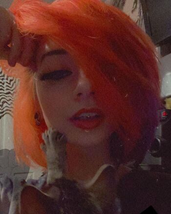 Full leaked Sxmply loathxng private onlyfans photo