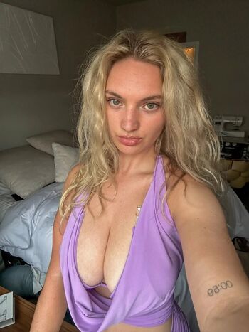 Full leaked Sydney calhoun private onlyfans photo