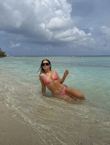 Full leaked Sydney costello private photo
