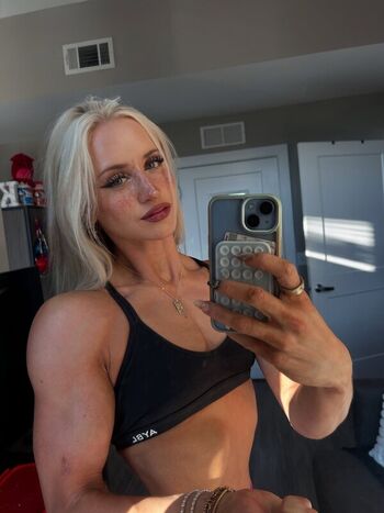 Full leaked Sydney freeman private photo