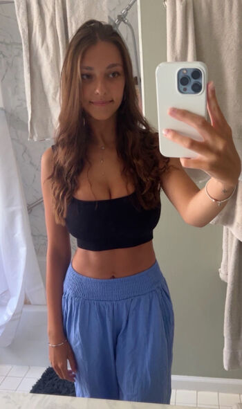 Full leaked Sydney g private photo