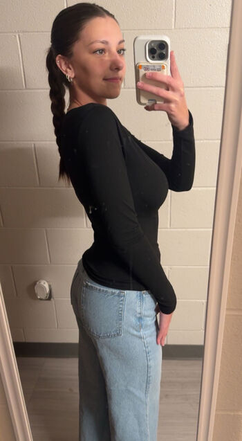 Full leaked Sydney g private photo