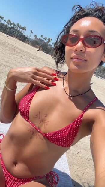 Full leaked Sydney park private photo