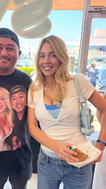 Full leaked Sydney sweeney private photo