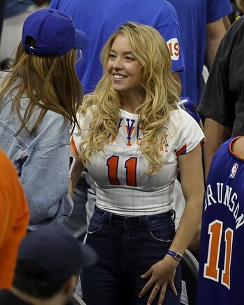 Full leaked Sydney sweeney private photo