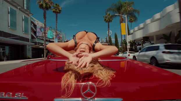 Full leaked Sydney sweeney  page private photo