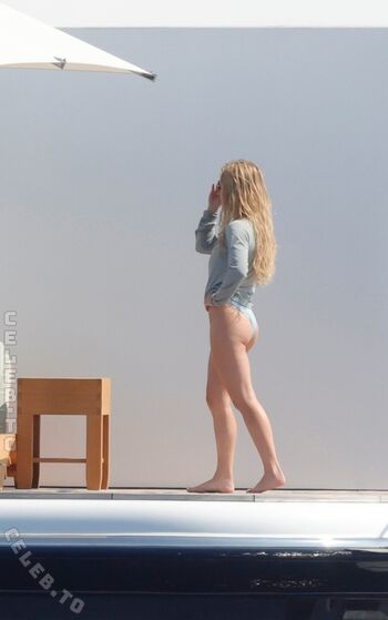 Full leaked Sydney sweeney page private photo