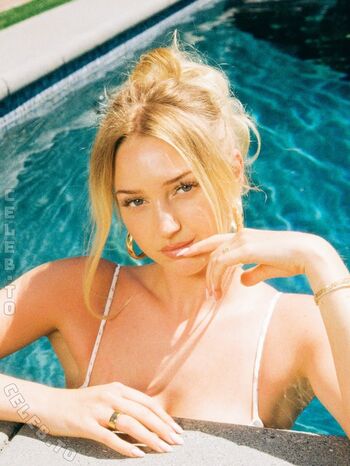 Full leaked Sydney thomas private onlyfans photo