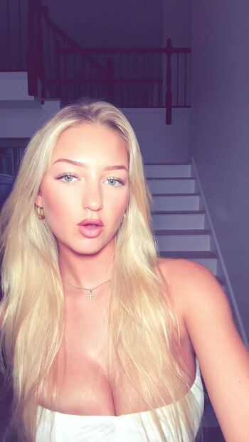 Full leaked Sydney thomas private photo