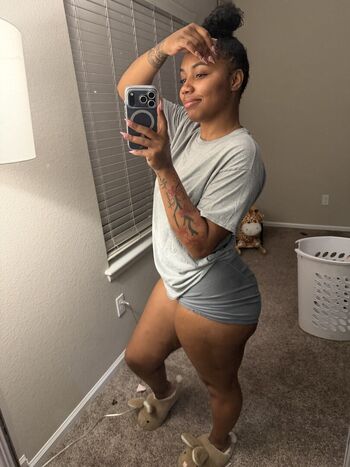 Sydneyjhadei
